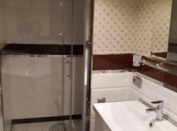 студія подобово 3 Apartamento *